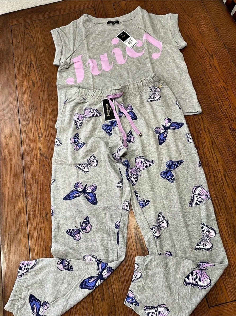 Juicy Couture Butterfly Crushin Sleep Set Womens Gray & Pink
